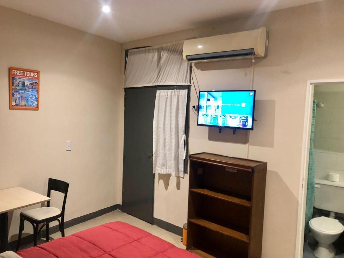 Hostel Granados