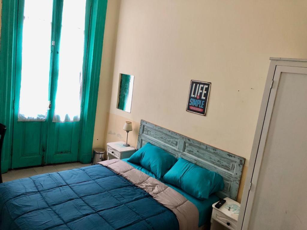 Hostel Granados *