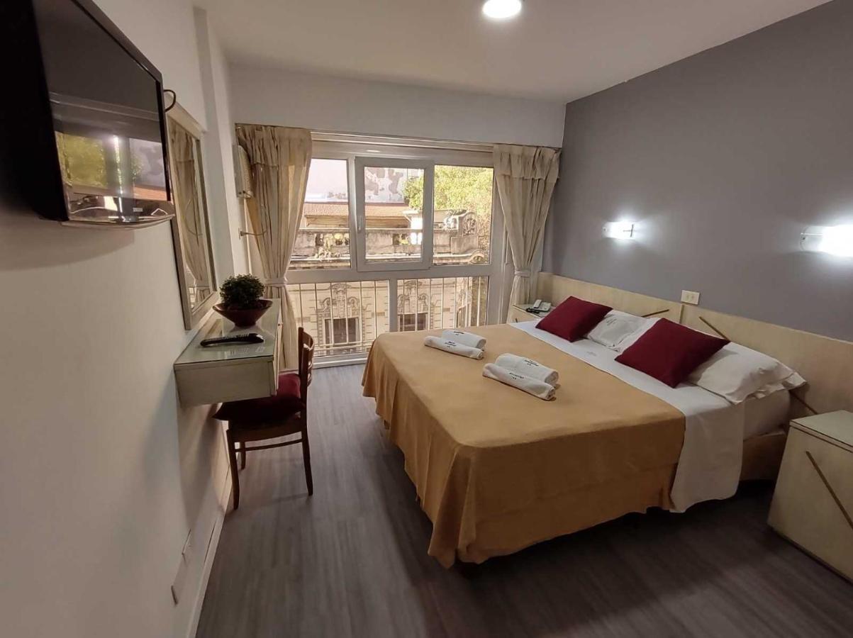 Hotel Adm Ayamitre 2*