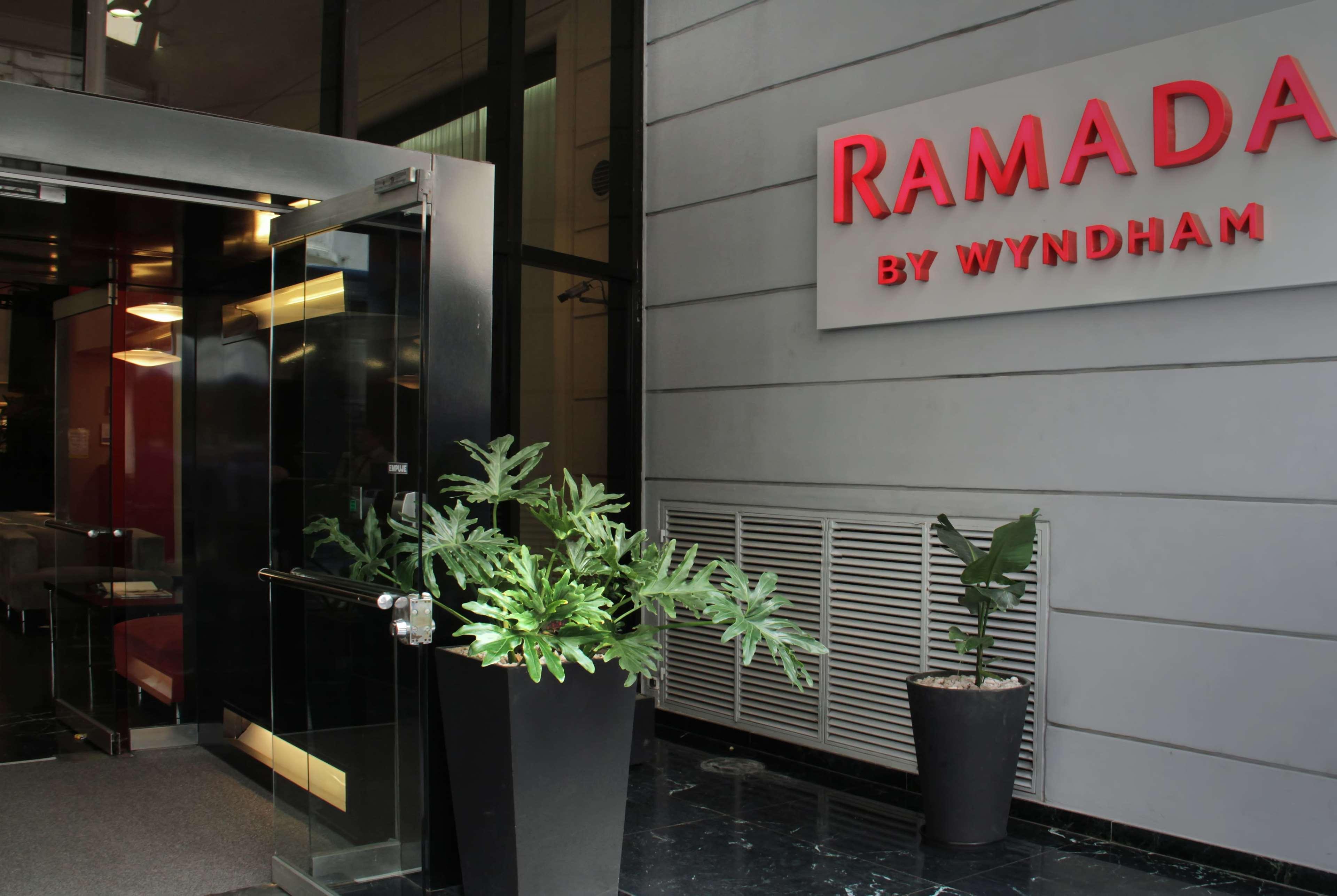 Ramada By Wyndham Centro Ciudad Autónoma de Buenos Aires