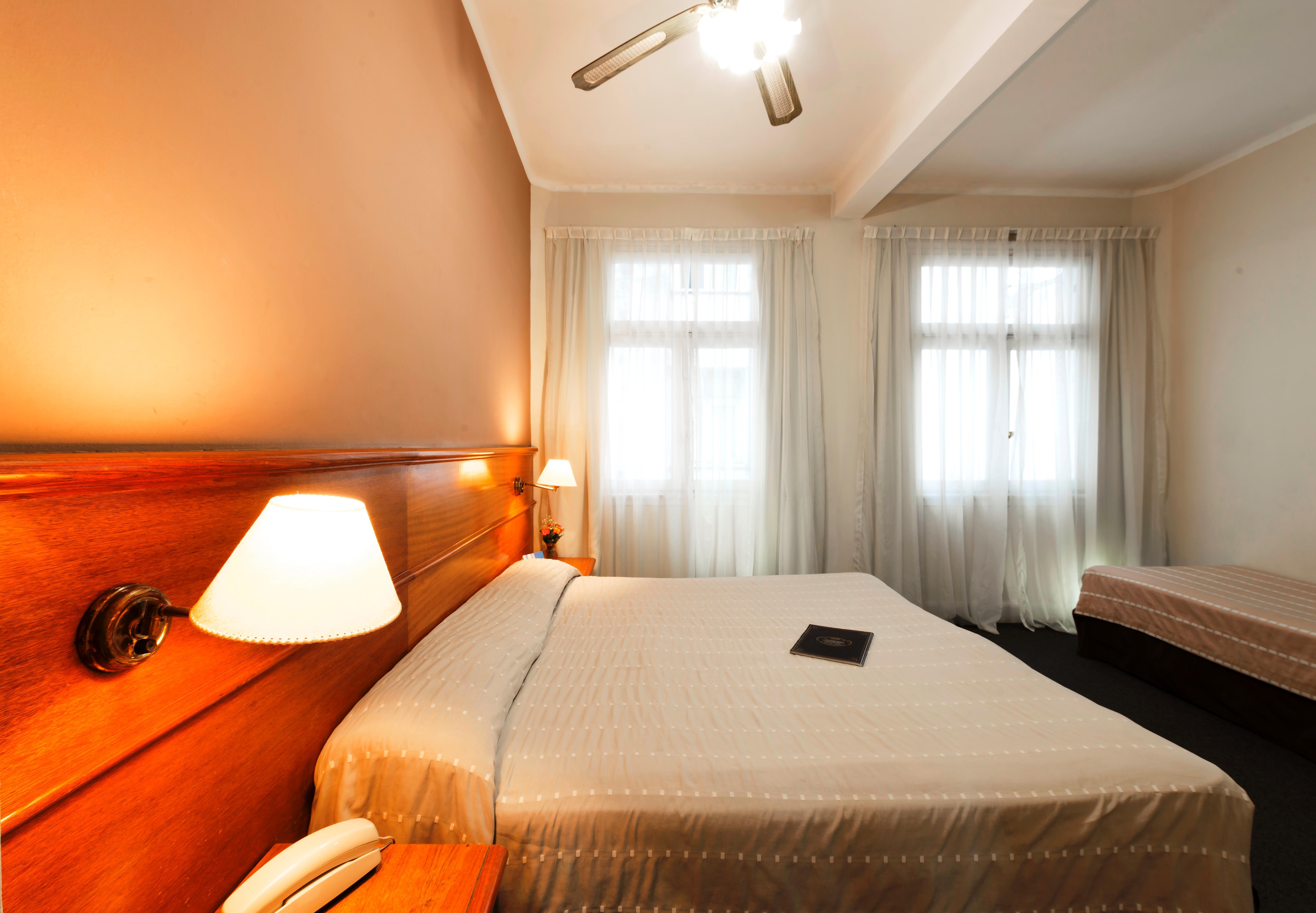 Hotel Crisol Catalinas 3*