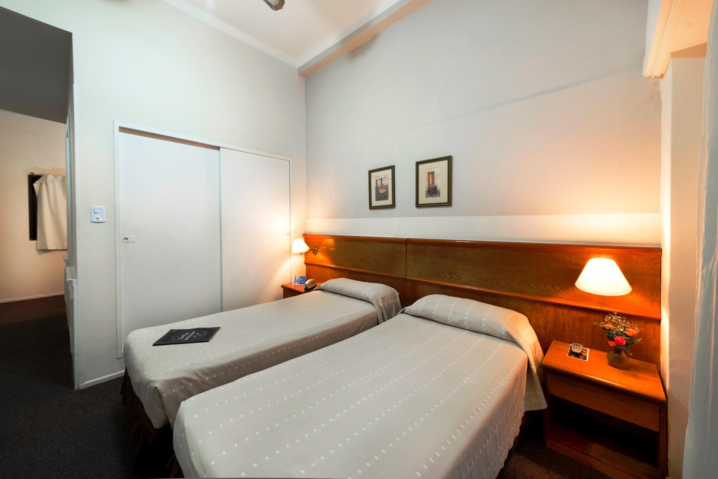 Crisol Catalinas Hotel 3*