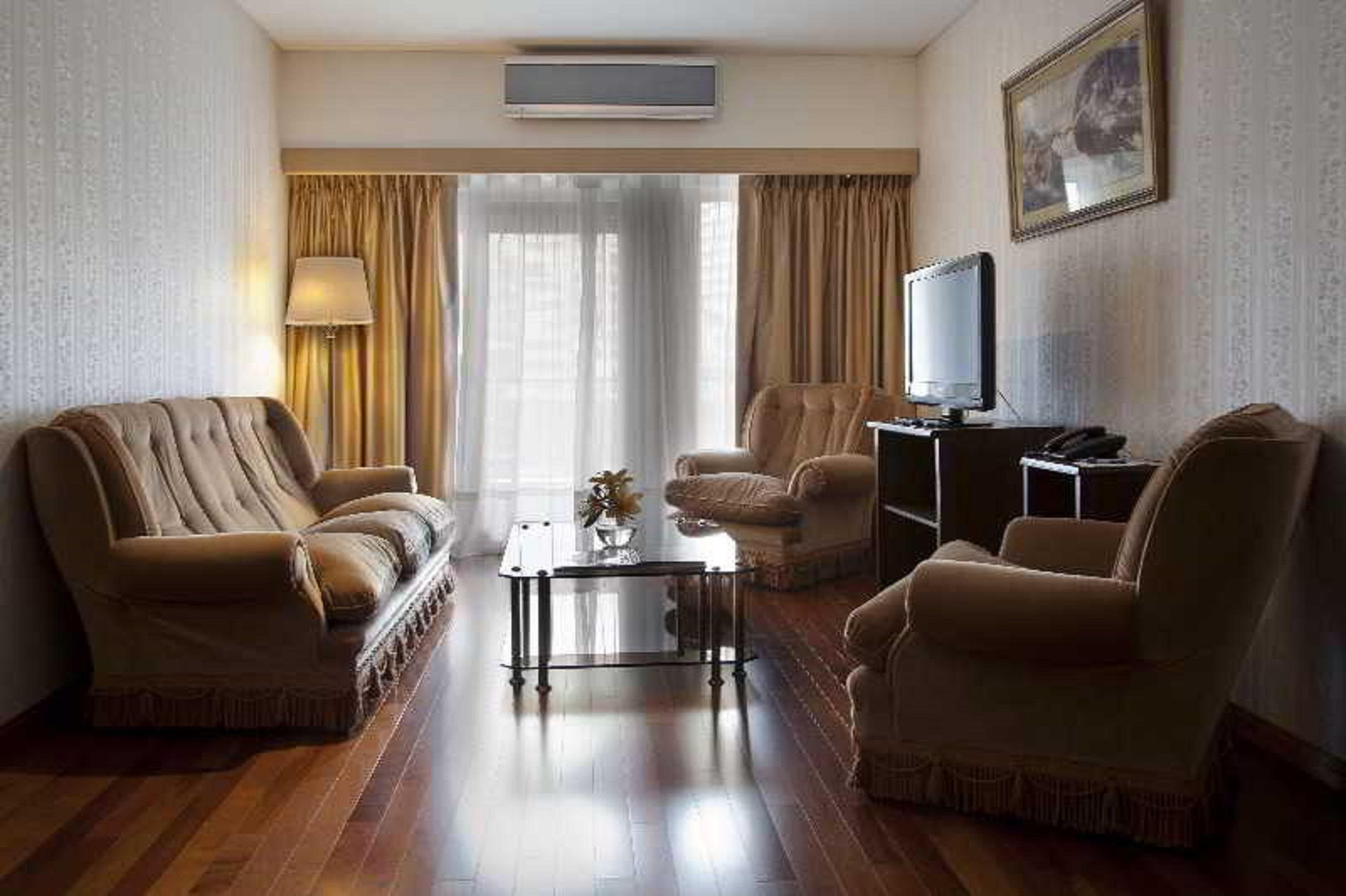 Feir's Park & Rooftop Hotel 5*