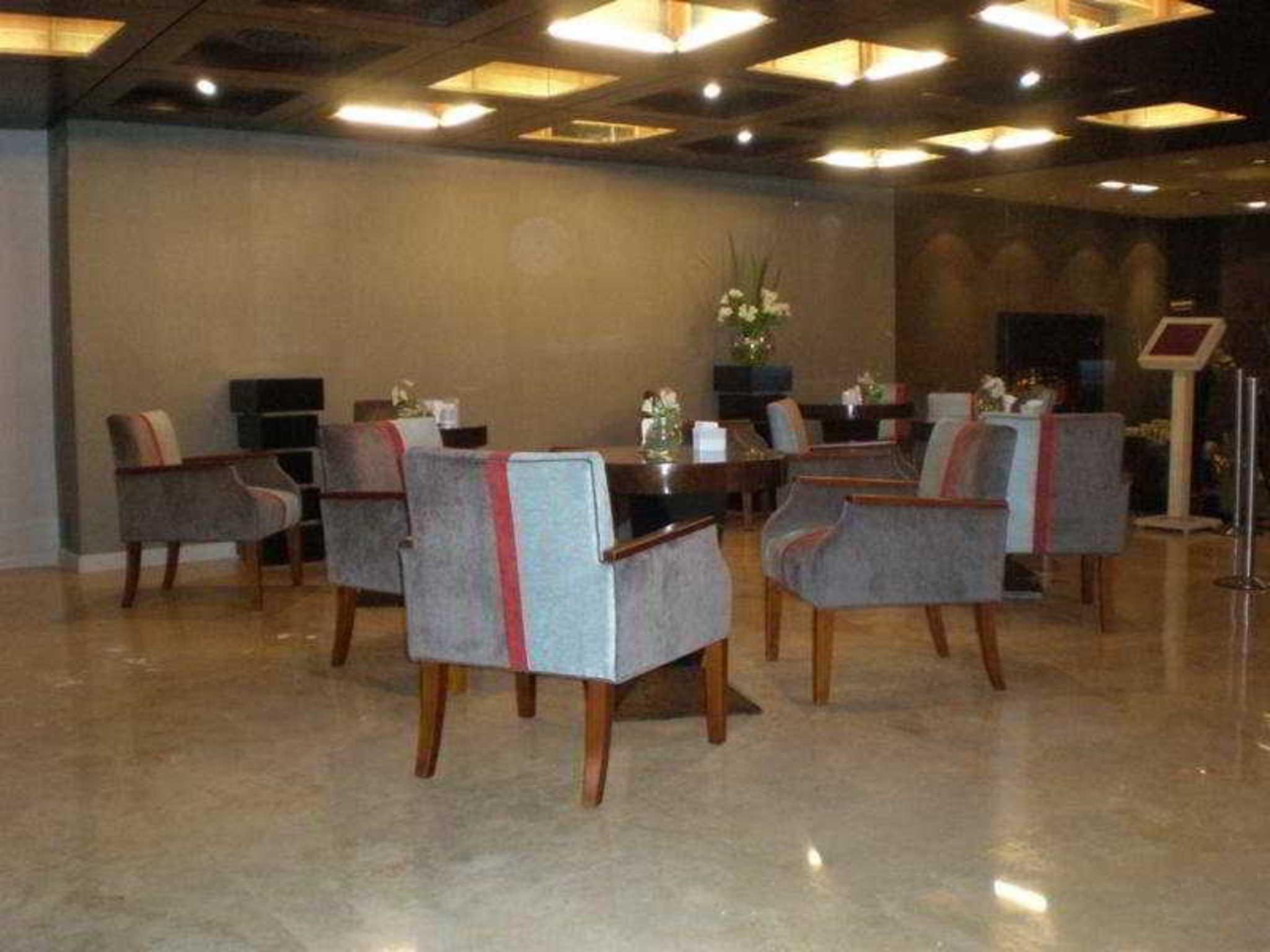 Hotel Grand King 4*