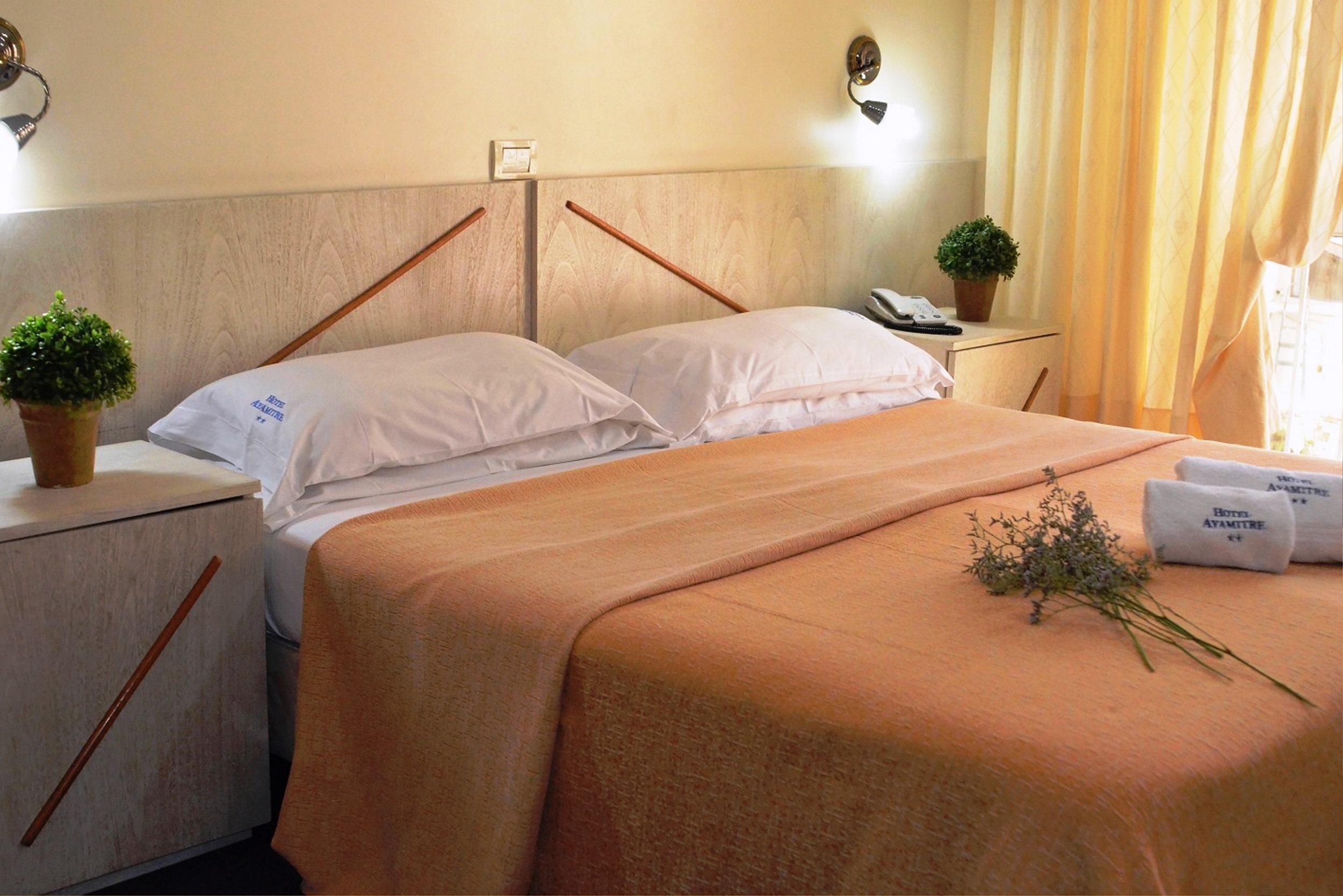 Hotel Ayamitre 2*