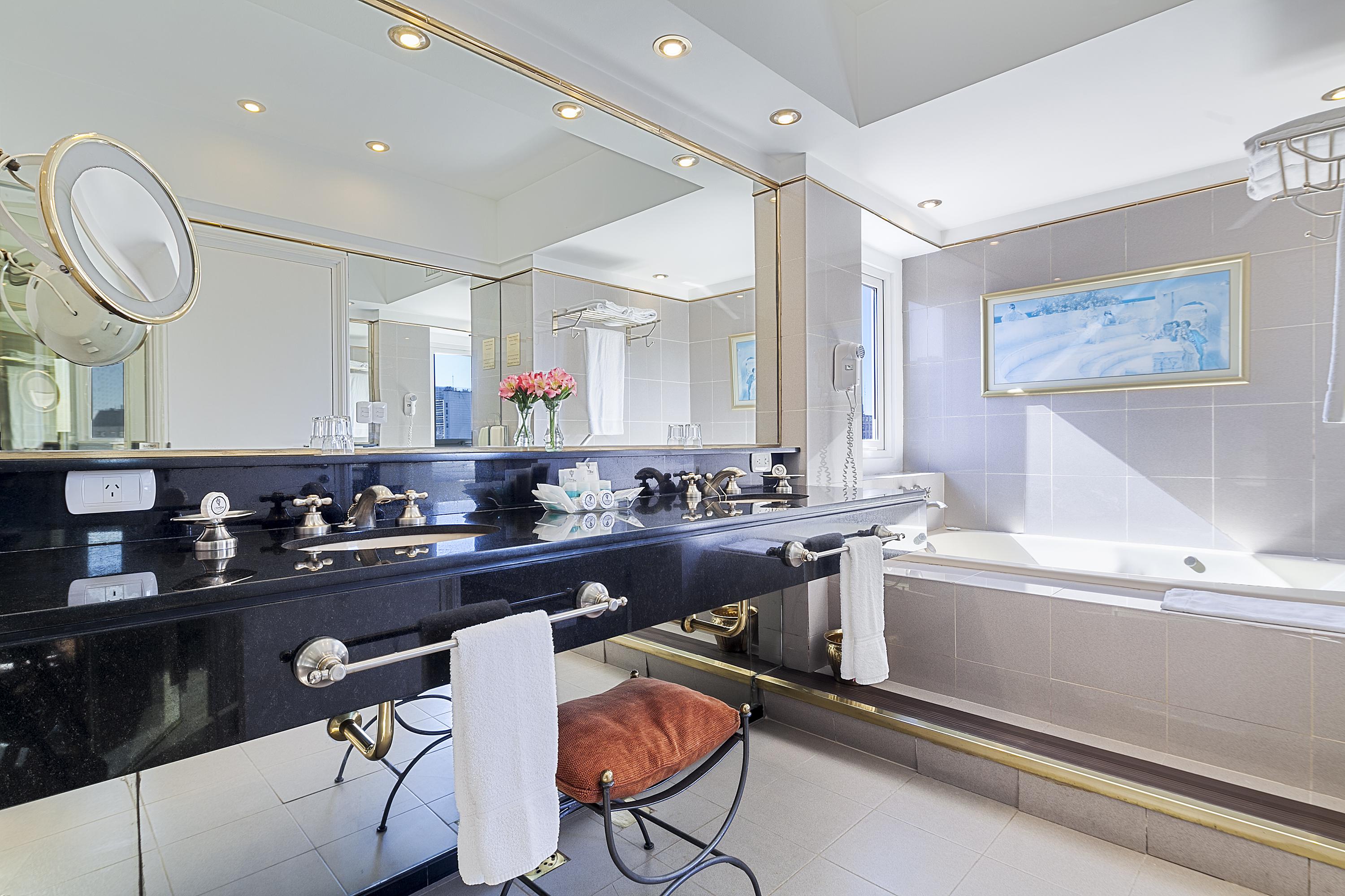 Claridge 5*