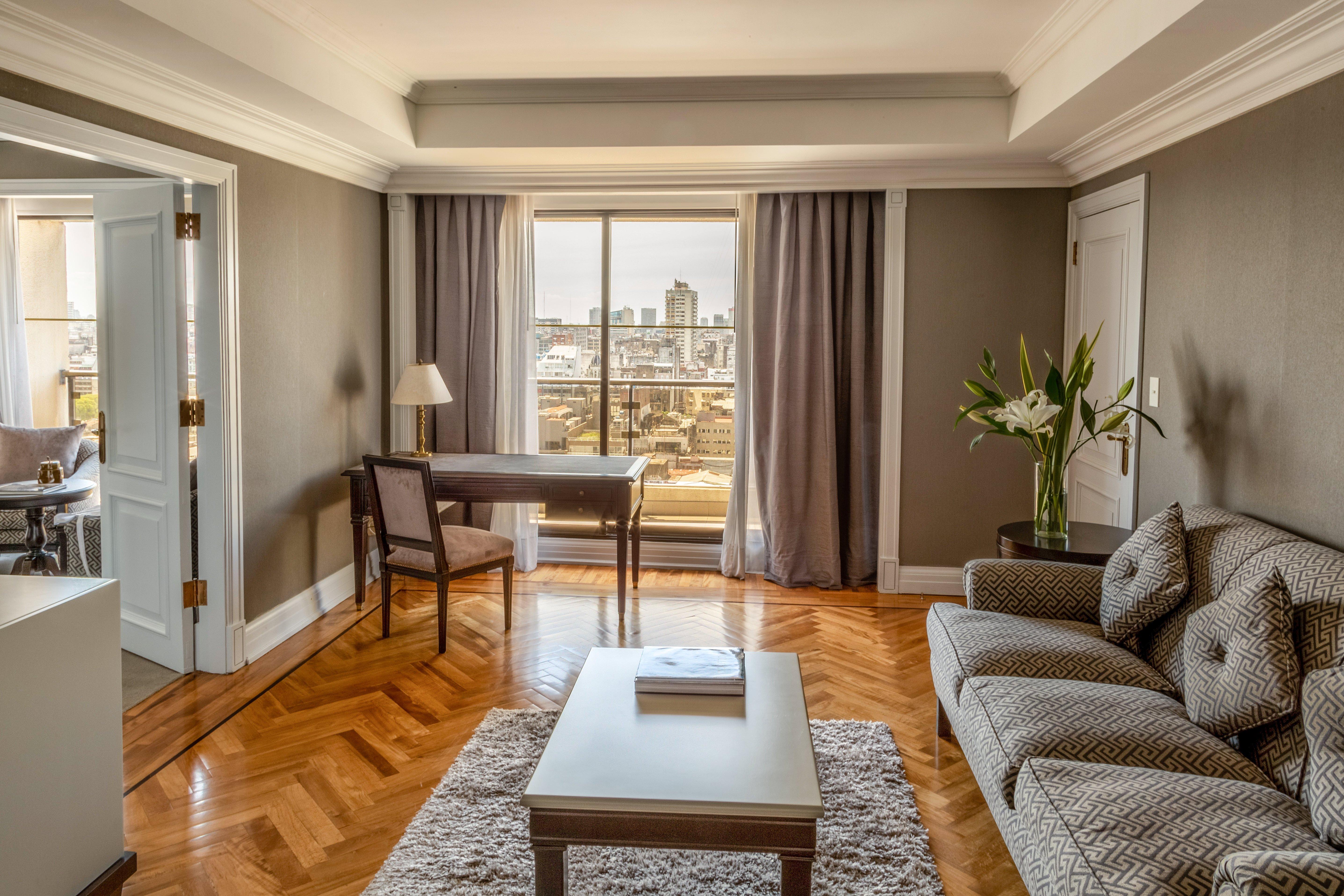 Intercontinental By Ihg Hotel 5*