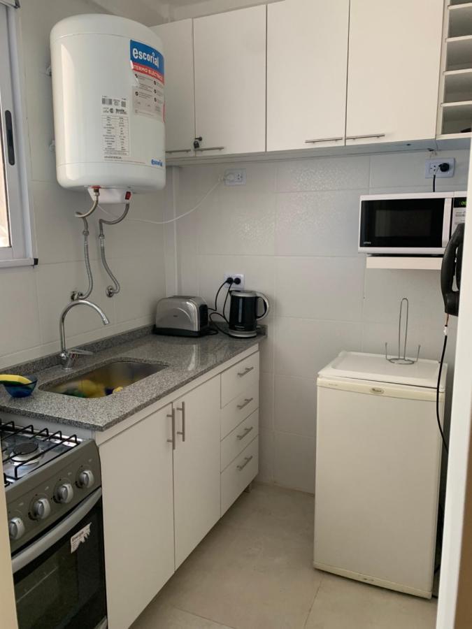 1 Ambiente Bien Ubicado Almagro. Hospital Italiano * Buenos Aires
