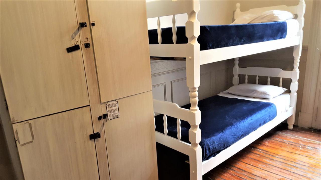 Voyage Recoleta Hostel *