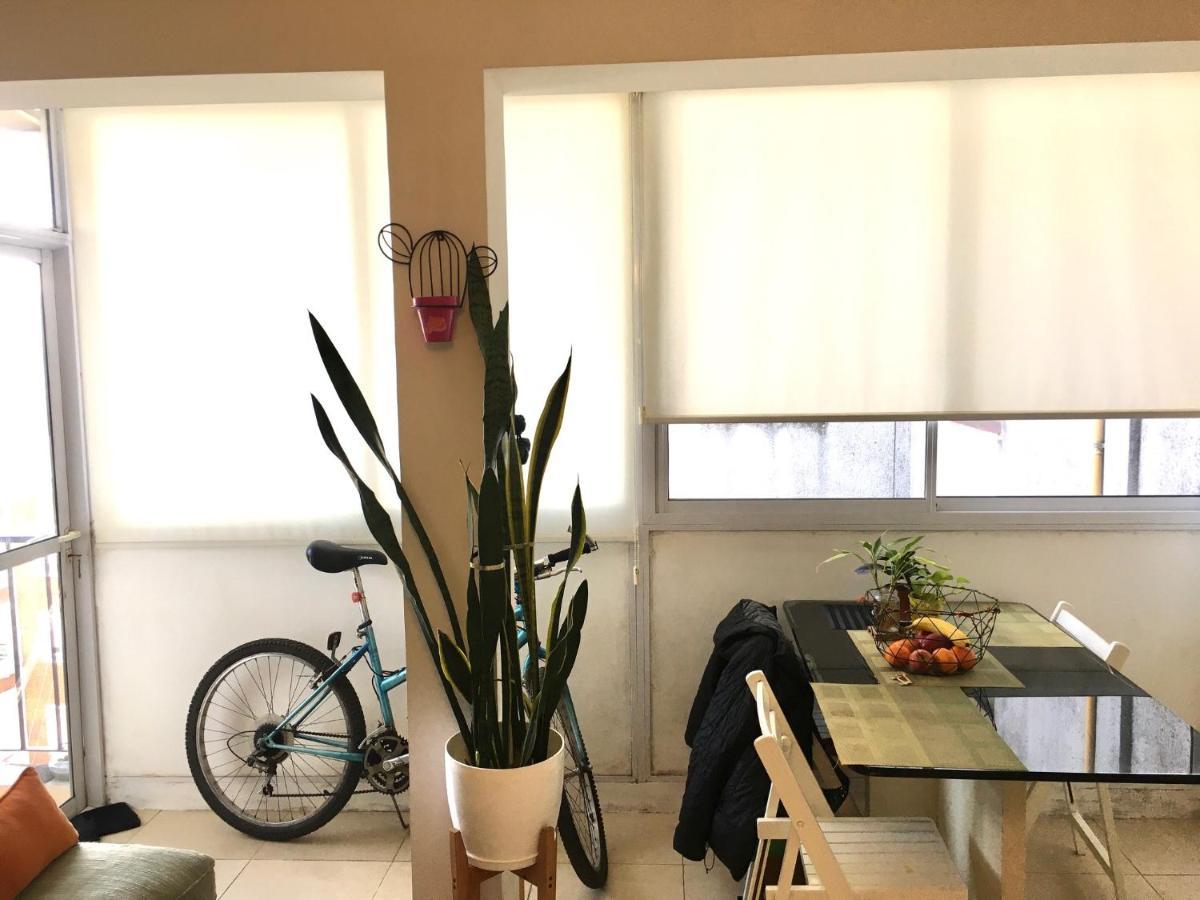 Privada En Depto 1 Persona, Solo Mujeres - San Telmo