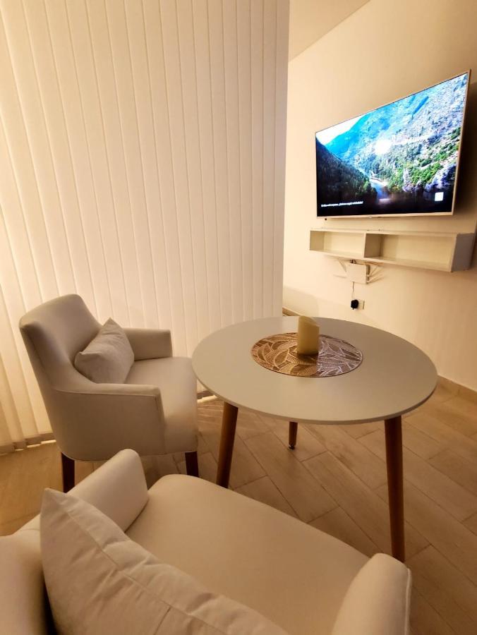 Apartment Monoambiente En Palermo. Gran Ubicacion! *