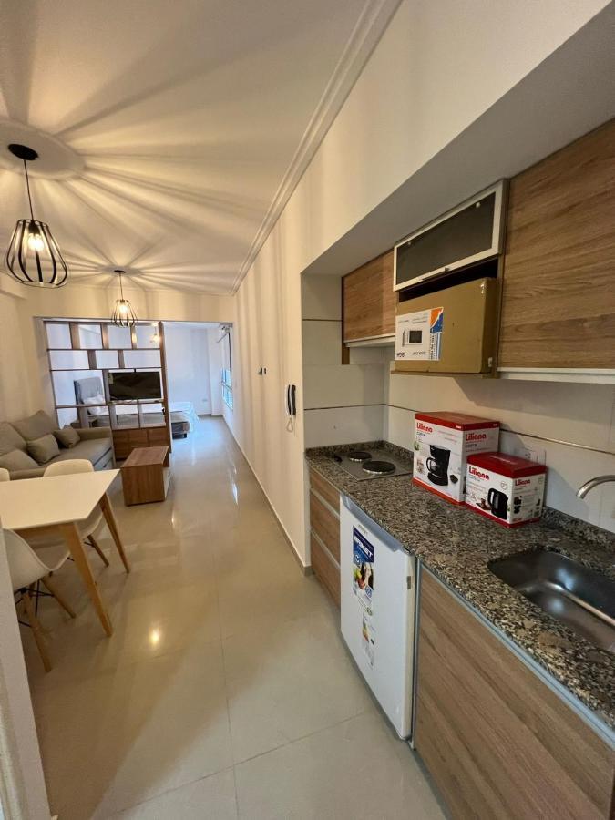 Av 9 De Julio Uade Apartment