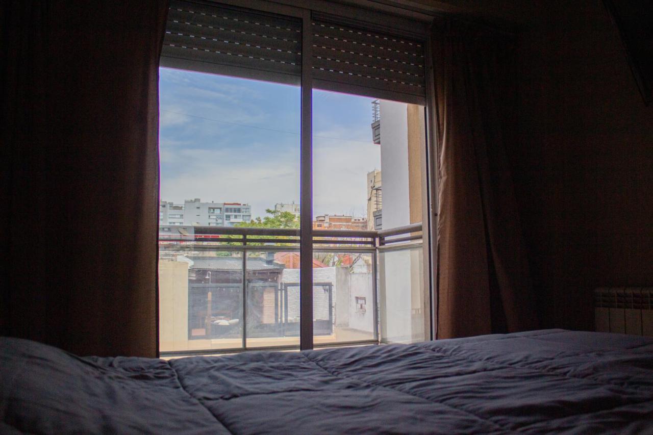 Departamento 3 Ambientes Con Balcon Y 2 Banos *