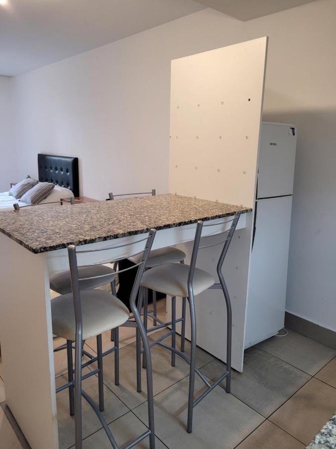 Apart Guemes Apartamento