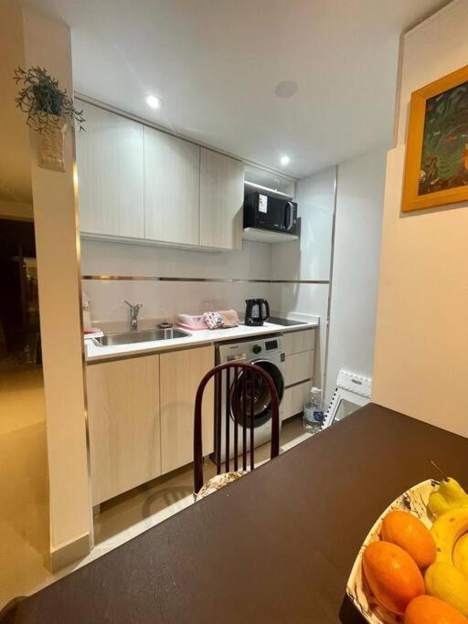 Apartment San Telmo- Paseo De La Cisterna- Uf 325 *