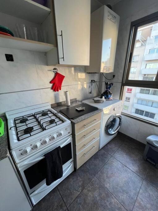 Flores Apartment *