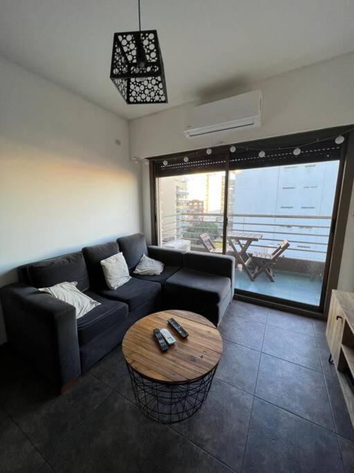 Flores Apartment *