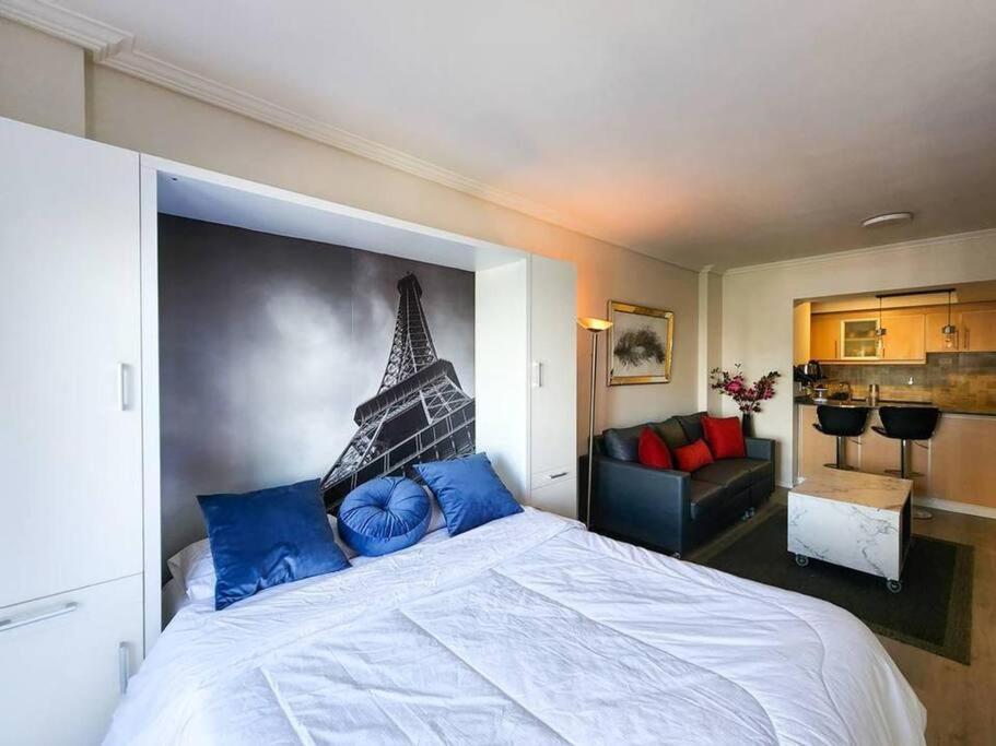 Smart Design - Apartment *