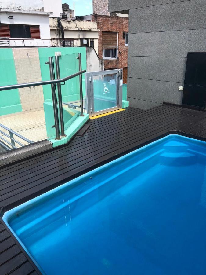 Apartment Hermoso Dto, Muy Luminoso De 68 Mts, Con Balcon.