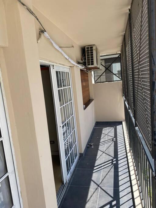 Amplio Y Moderno . Barrio Recoleta Apartment *