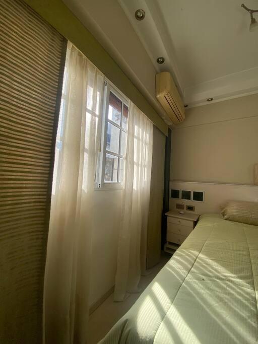 Apartment Amplio Y Moderno . Barrio Recoleta