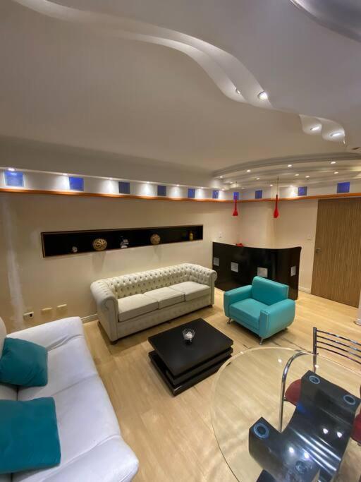 Apartment Amplio Y Moderno . Barrio Recoleta *