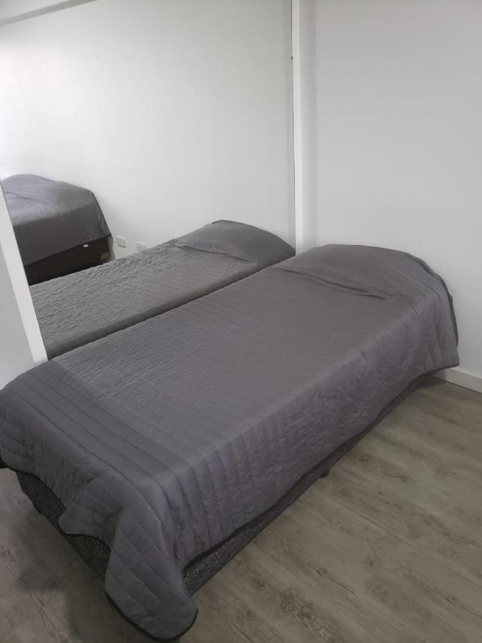 Avenida Corrientes 820 - Ciudad De - Apartment