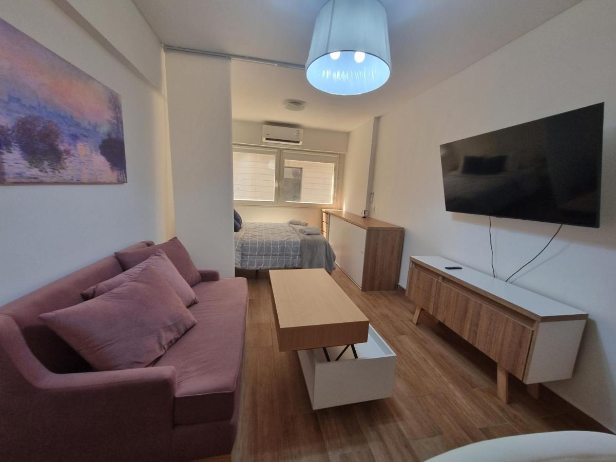 Apartment Downtown I *