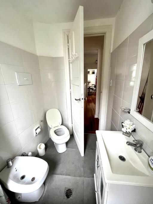 Amplio Y Luminoso Piso En Recoleta 3 Pax * Buenos Aires