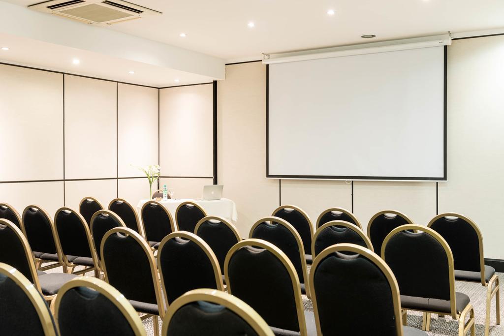 Hotel Loi Recoleta