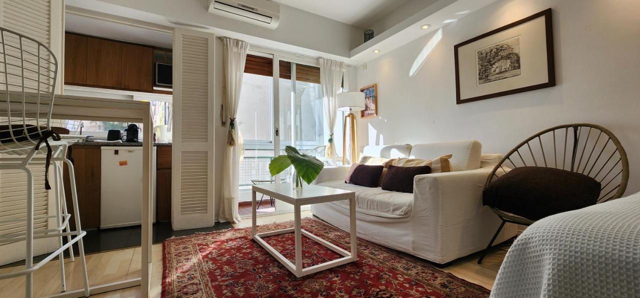 Lovely And Quiet Studio In The Heart Of Recoleta Buenos Aires