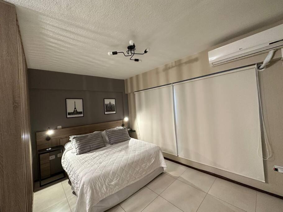 Hermoso Departamento Almagro/hospital Italiano * Buenos Aires
