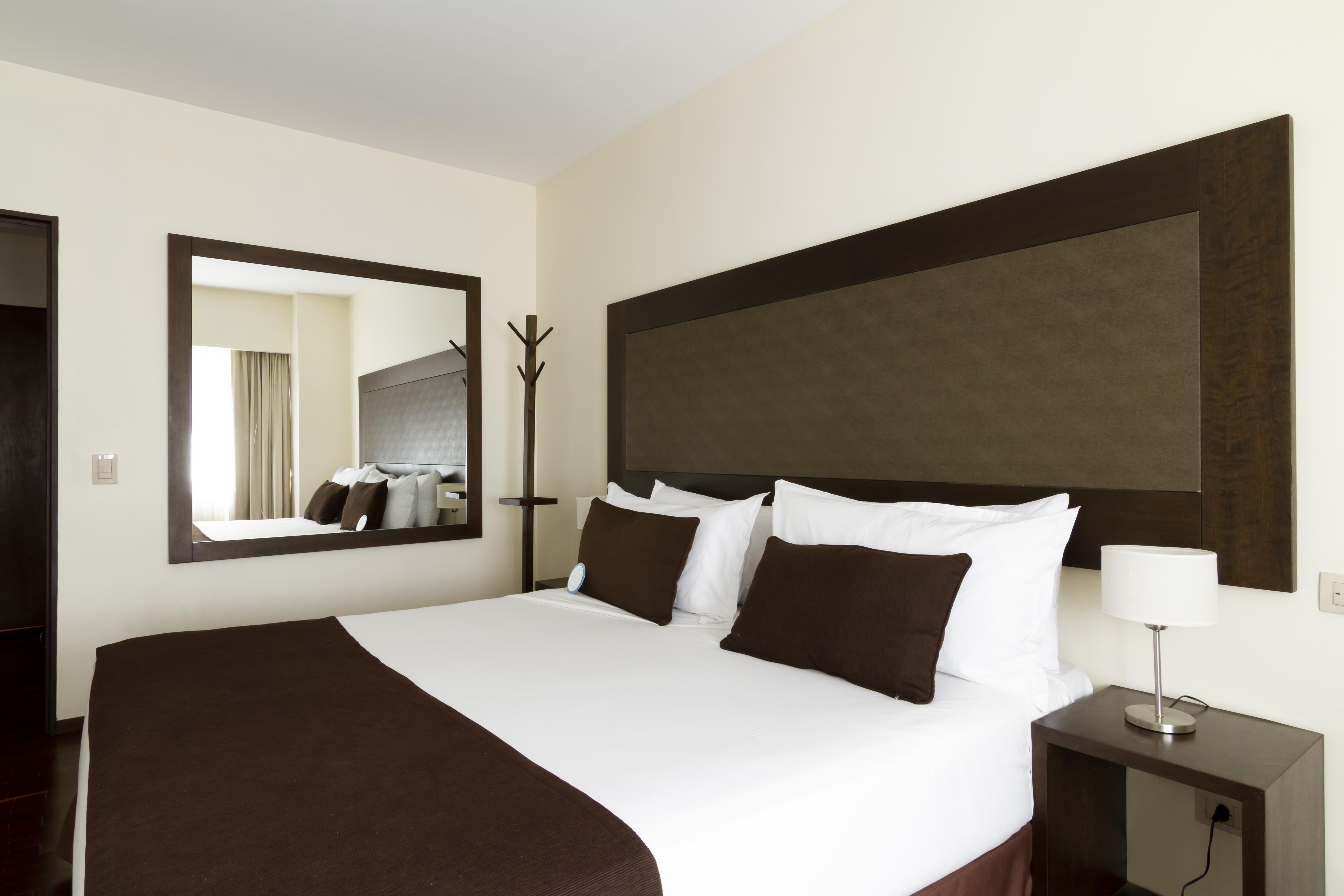 Park Royal Hotel