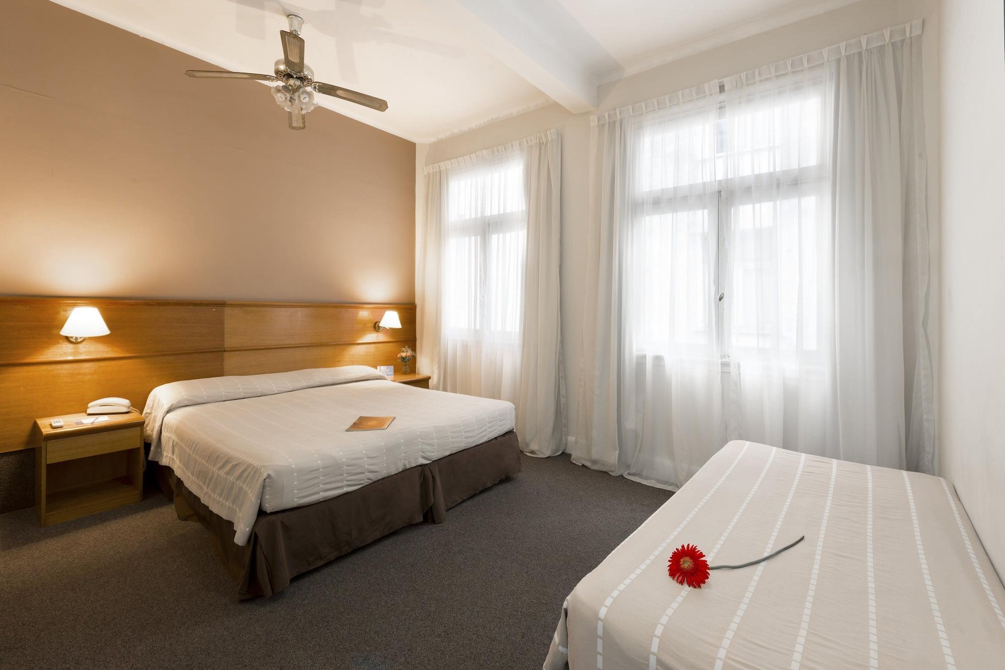 Hotel Crisol Catalinas 3*
