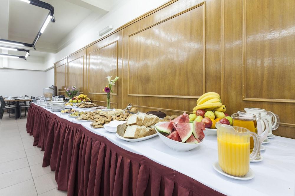 Crisol Catalinas Hotel 3*