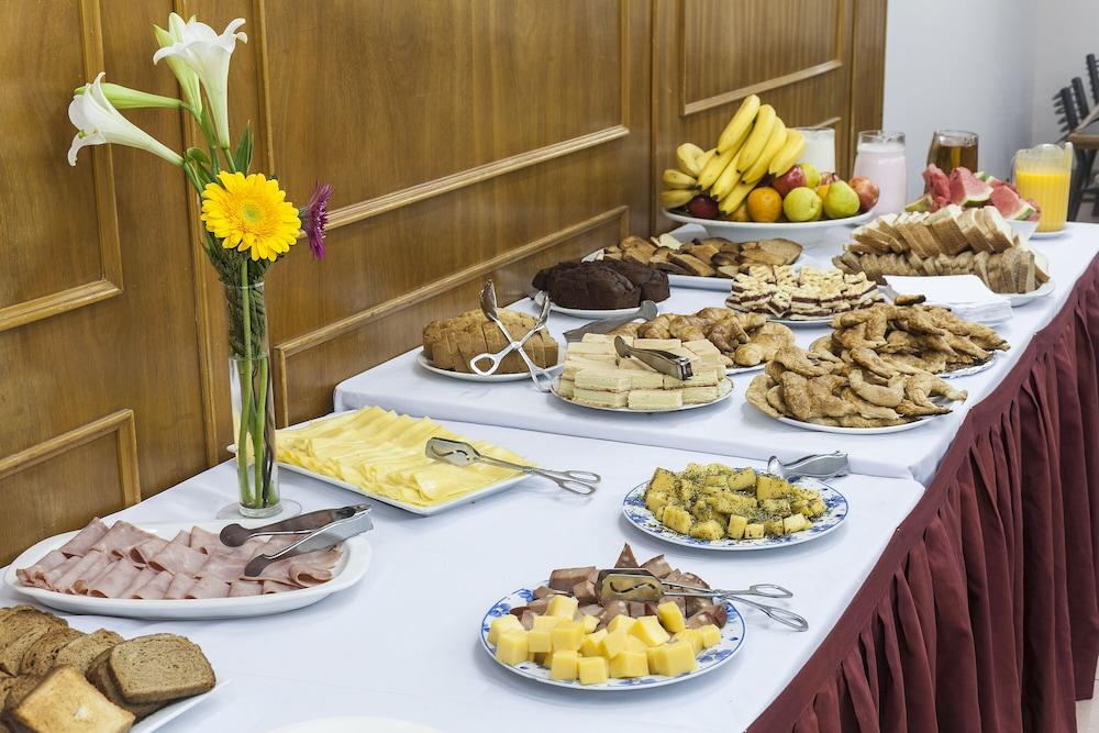 Crisol Catalinas Hotel 3*