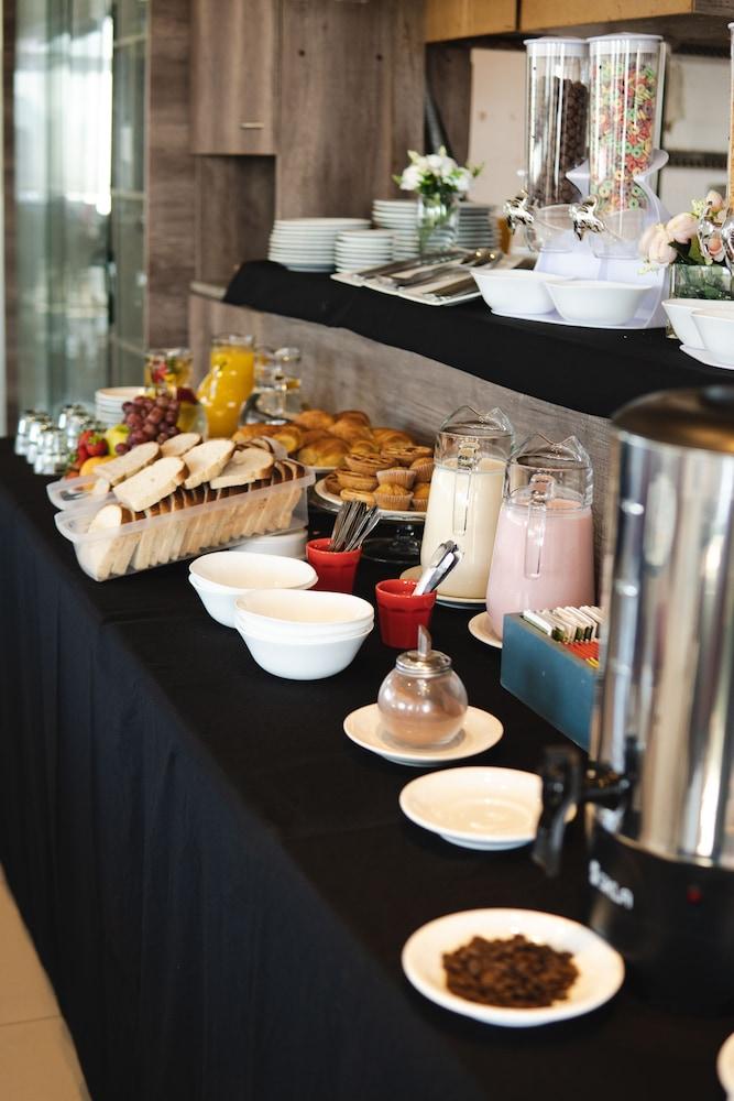 Aparthotel Isi Baires 3*