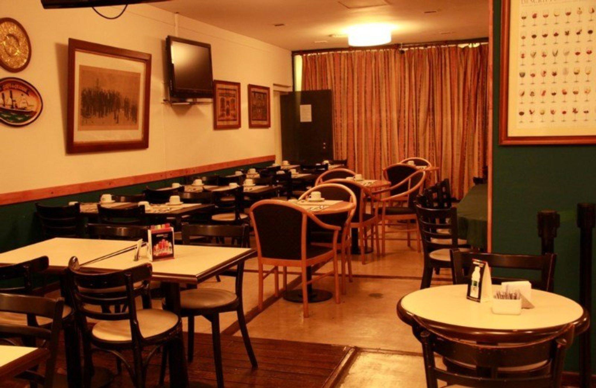Mayflower Hotel 3*