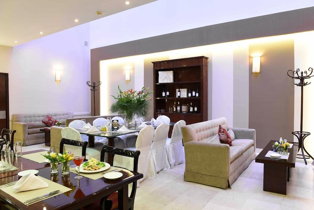 Argenta Tower &