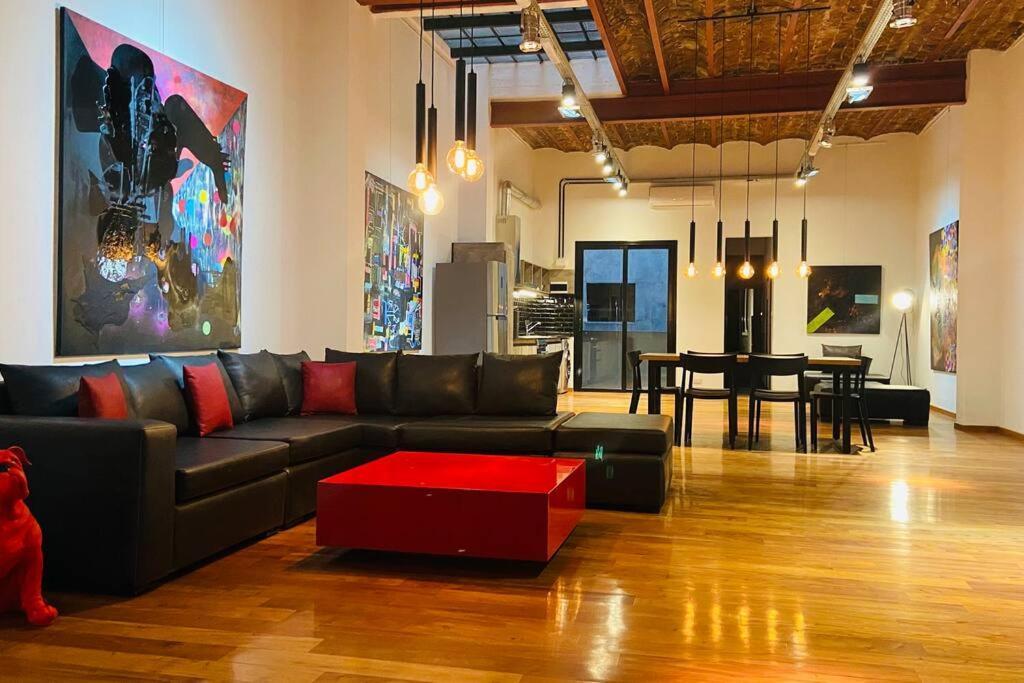 Arts Loft, A Estrenar!