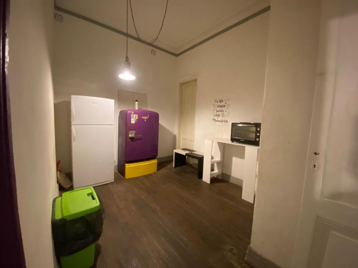 Residencia Estudiantes Recoleta Hostel