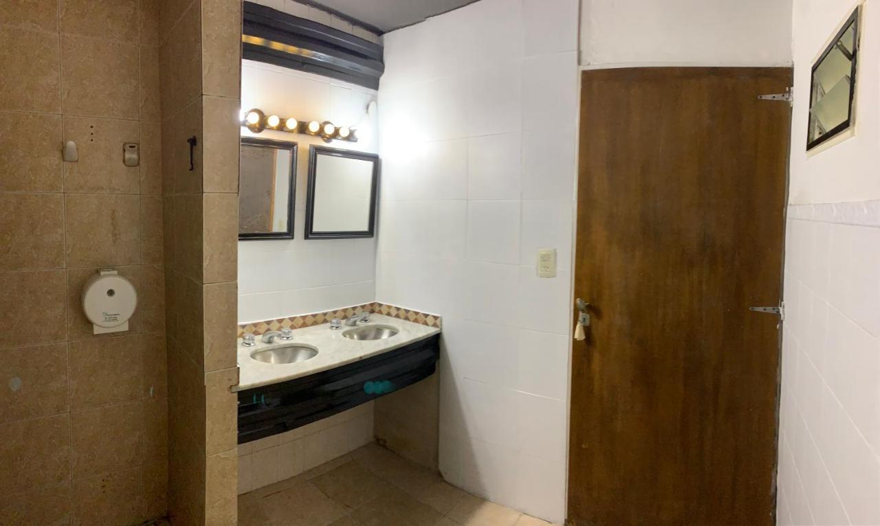 Mibaq Palermo Hostal