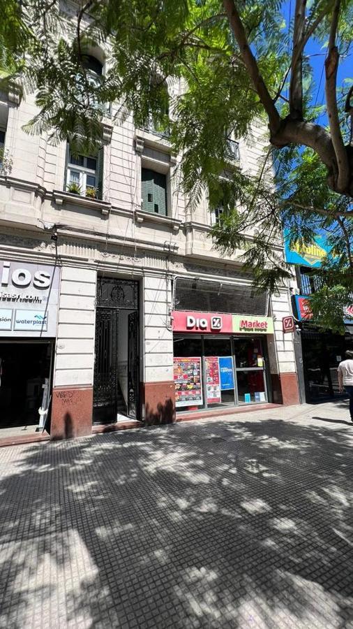 Acomodação com café da manhã  Cambacua