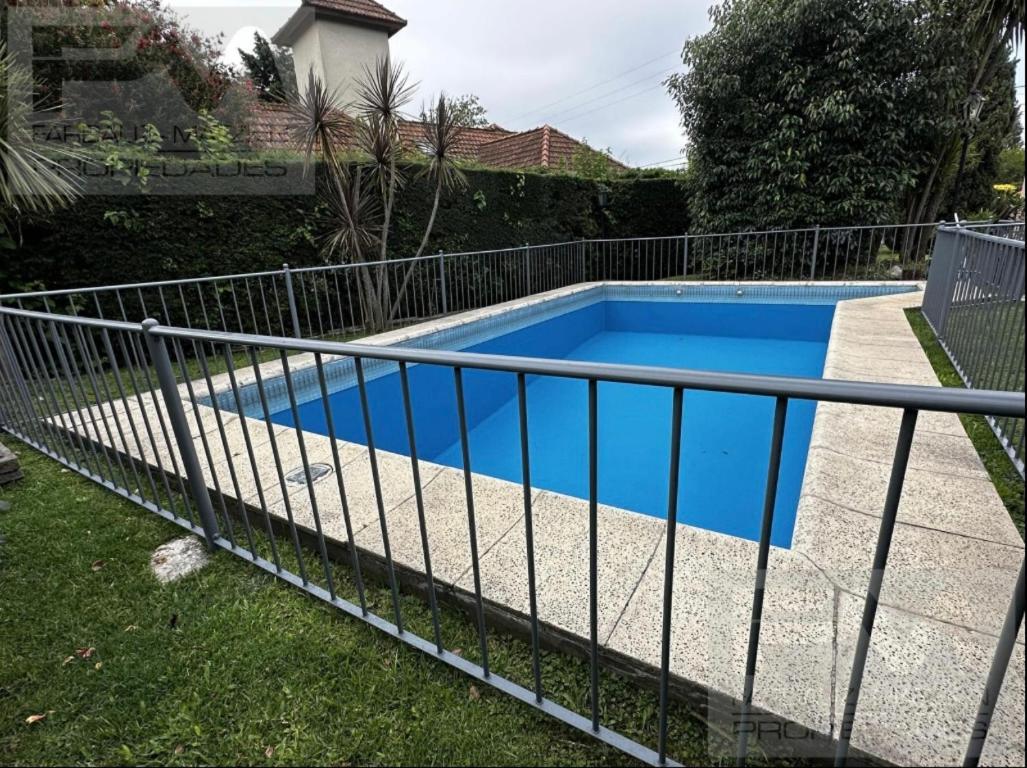 Casa En Country Banco Provincia Holiday home