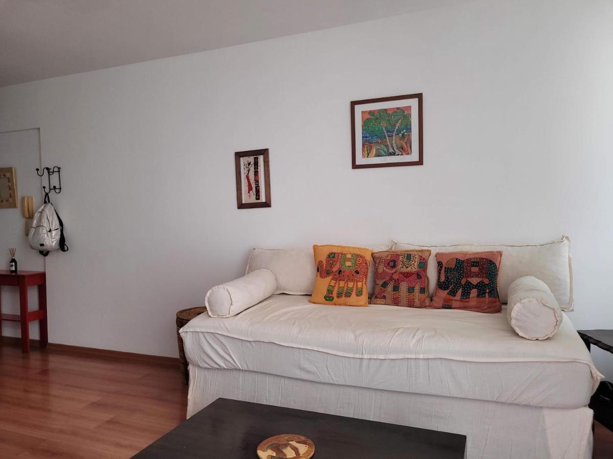 Apartment Studio En Recoleta, Calido Y Colorido
