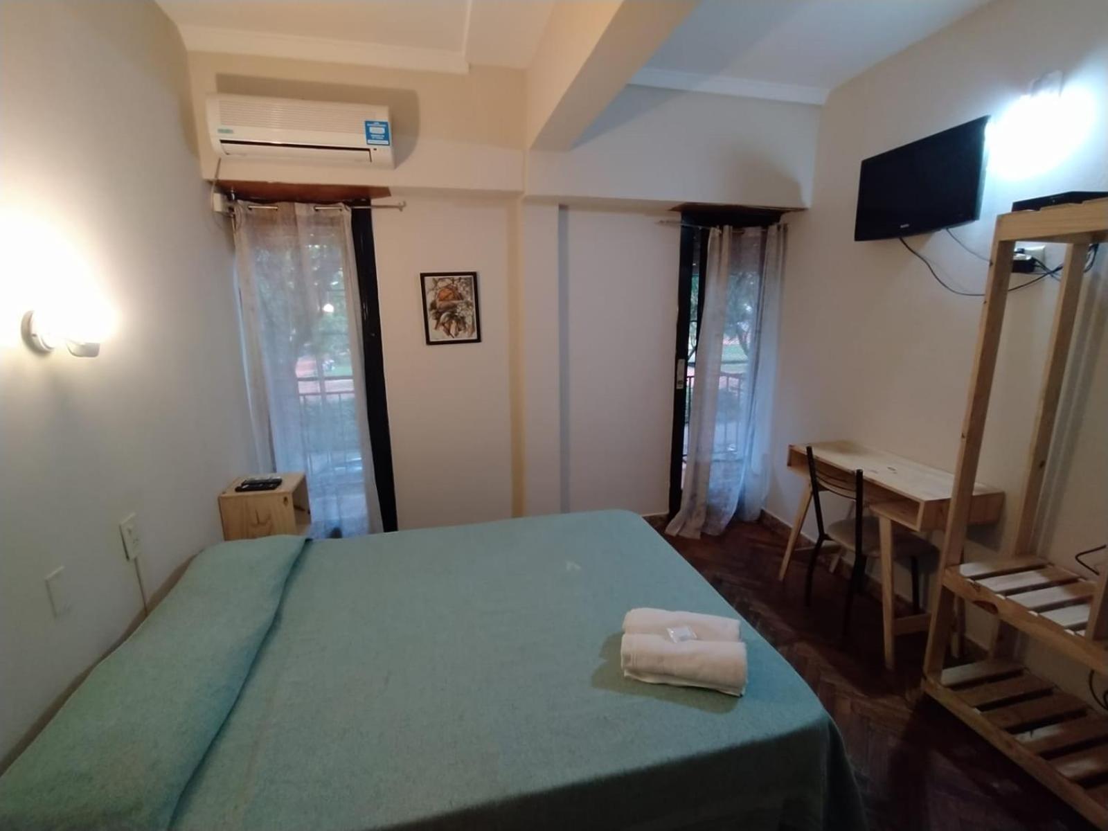 Hotel Manzanares Plaza Buenos Aires