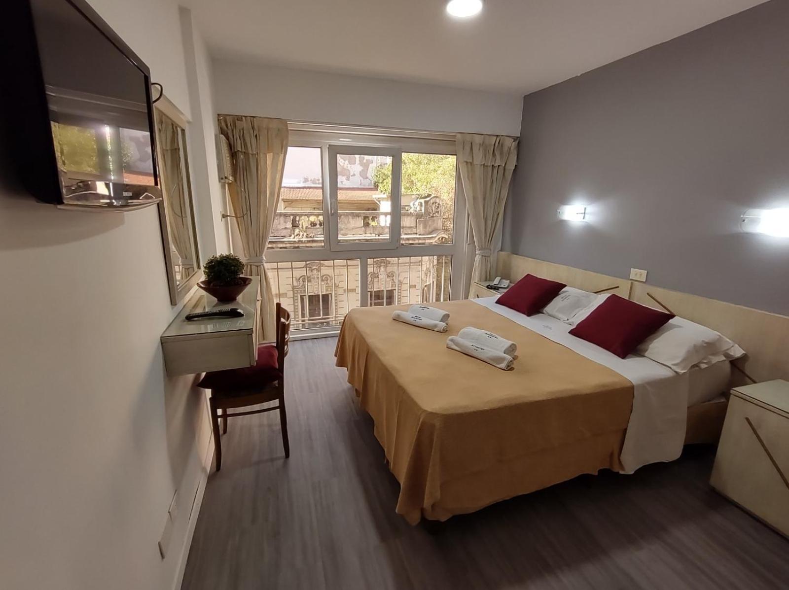 Hotel Adm Ayamitre 2*