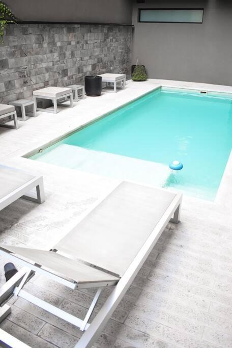 Stylish Pool Retreat In Exclusive Area By Palermo Apartment *