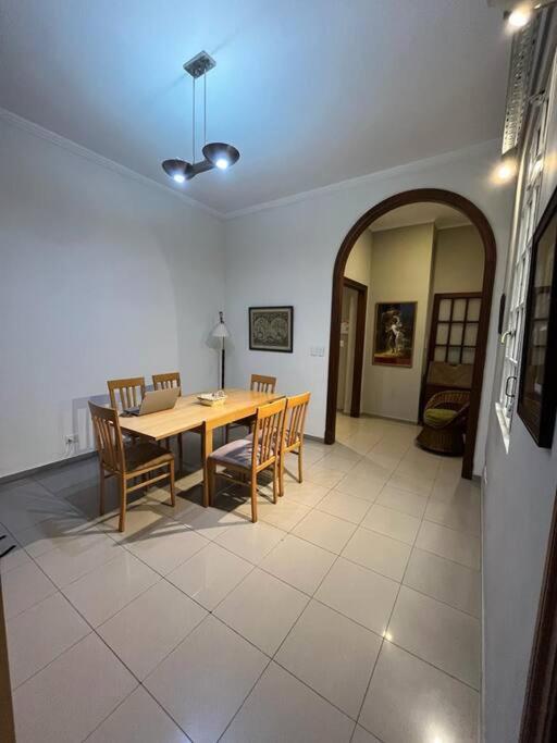 Obelisco. Departamento De 3 Ambientes. Grupo/flia * Buenos Aires