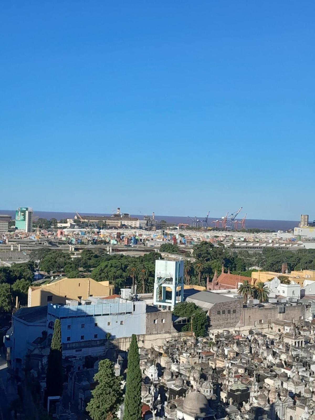 Cozy, Quiet And Bright In Recoleta